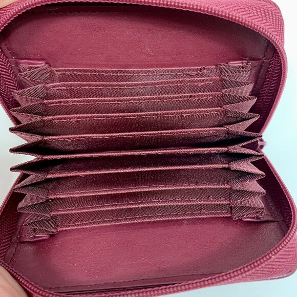 BUXTON Wine Red Leather Accordion Double Zip Around Credit Card ID Holder Wallet - Picture 9 of 9